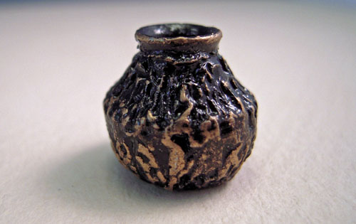 Island Crafts Gold Vase 1:24 Scale Island Crafts Gold Vase 1:24 Scale