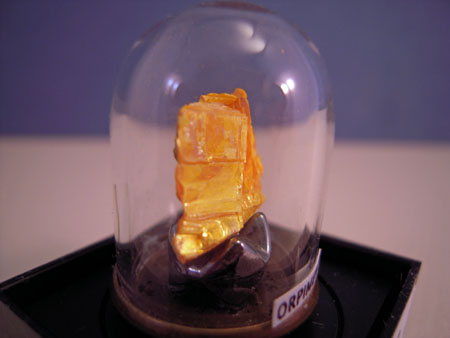 Artistic Florals Brilliant Yellow Orpiment Stone 1:12 scale Artistic Florals Brilliant Yellow Orpiment Stone 1:12 scale