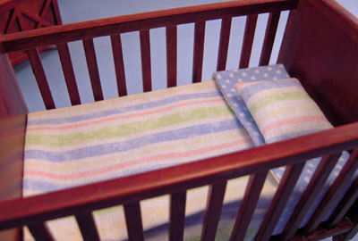 1" Scale Lee's Line Nursery Comforter Blue