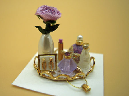Cheryl Warder Oval Vanity Tray with a Flower 1:24 scale Cheryl Warder Oval Vanity Tray with a Flower 1:24 scale