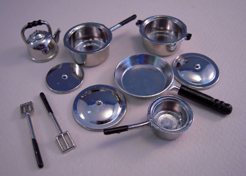 Ten Piece Stainless Look Cookware Set 1:12 Scale