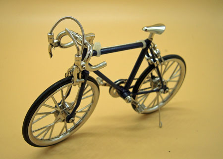 Blue Racing Bike 1:12 Scale Blue Racing Bike 1:12 Scale