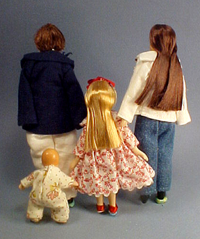 1 12 scale doll family