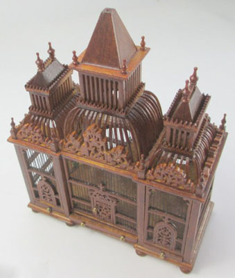 JBM Victorian Bird Cage with Birds 1:12 JBM Victorian Bird Cage with Birds 1:12