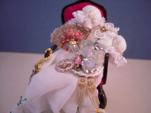 Filled Lady's Chair by Loretta Kasza 1:12 Scale Filled Lady's Chair by Loretta Kasza 1:12 Scale