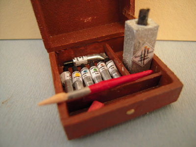 1" scale miniature displays hand crafted small painter's box