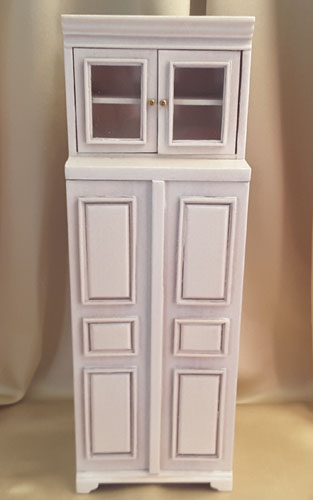 Majestic Mansions Washed White Cambridge Manor Refrigerator 1:12 P096WT Majestic Mansions Washed White Cambridge Manor Refrigerator 1:12 P096WT