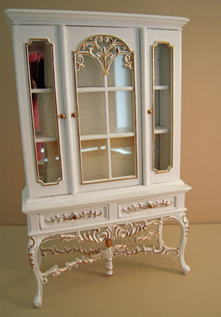 1" scale Platinum Collection Barrington china cabinet