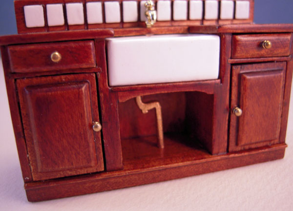 Sink Pipe Mountain Miniatures Three Piece Walnut Kitchen Set 1:24 scale Sink Pipe Mountain Miniatures Three Piece Walnut Kitchen Set 1:24 scale