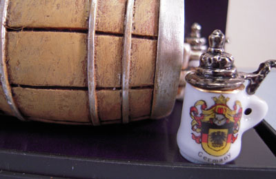 Reutter Porcelain 1" Scale Miniature Beer Barrel with Steins Reutter Porcelain 1" Scale Miniature Beer Barrel with Steins