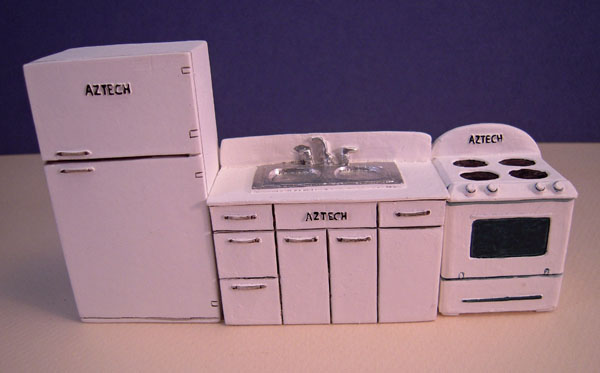 Townsquare White 1950's Three Piece Kitchen Set 1:24 Scale Townsquare White 1950's Three Piece Kitchen Set 1:24 Scale