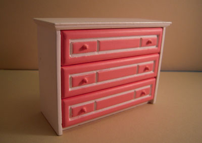 1" scale miniature Townsquare girly pink bedroom dresser