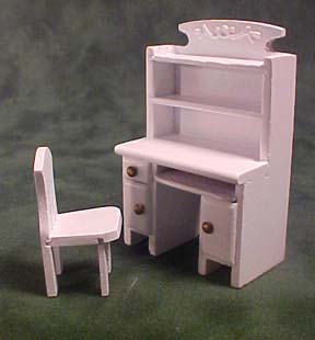 t5726 1/2" desk and chair