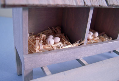 th027ge 1" scale gray finished chicken coop th027ge 1" scale gray finished chicken coop