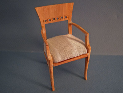 Bespaq Unfinished Regency Arm Chair 1:12 scale