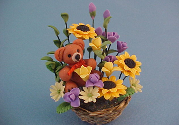 Bright deLights Teddy Bear Floral Arrangement 1:12 scale