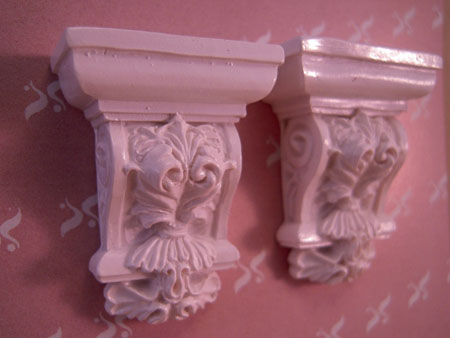 Falcon Miniatures Miniature Set Of Two Madison Brackets 1:12 scale