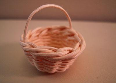 Woven Straw Basket 1:12 scale