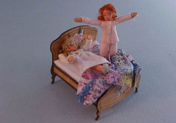 Gayle Dolls Toy Dolly Bed With Dolls 1:24 scale