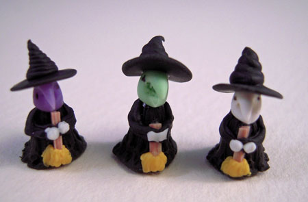 Bright deLights Tiny Set Of Three Halloween Witches 1:12