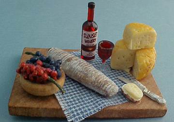 Large Board With Wine and Cheese 1:12 scale