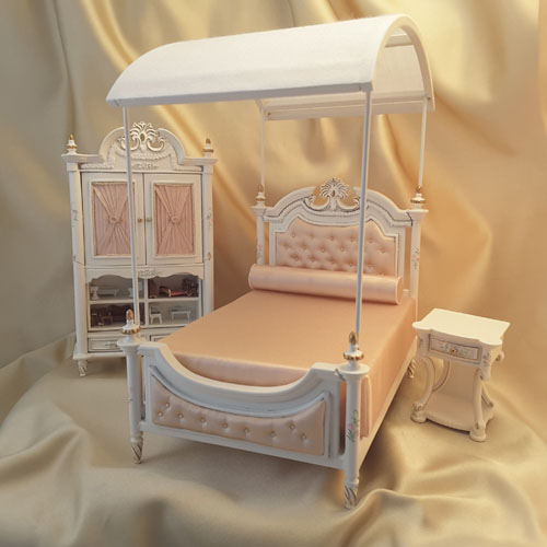 majestic mansions three piece hand painted madeline bedroom set 1:12