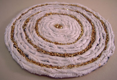 Miniature Handcrafted White and Gold Rag Rug 1:12 scale