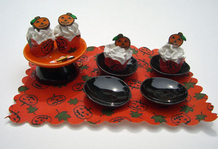 By Barb Handcrafted Halloween Cupcake Dessert Set 1:12 scale