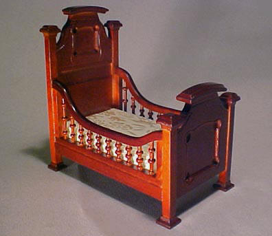 Townsquare Renaissance Youth Bed 1:12 scale