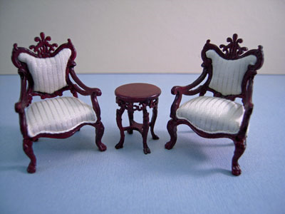 Bespaq Fantasy Lyre Mahogany 3 Piece Table and Chair Set 1:24 scale