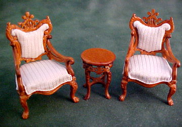 Bespaq Fantasy Lyre Table and Chair Set 1:24 scale