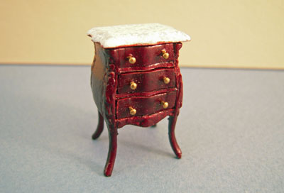 Bespaq Mahogany Small Benoit Bombe Commode 1:24 scale