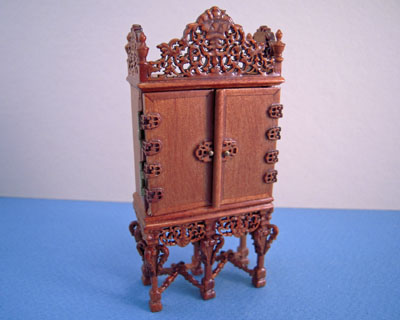 Bespaq Walnut Grand Estate Cabinet 1:24 scale