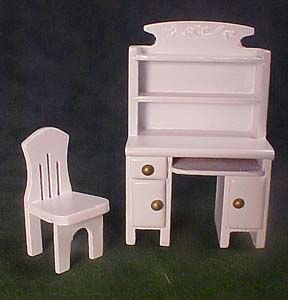 Townsquare White Desk and Chair 1:24 scale
