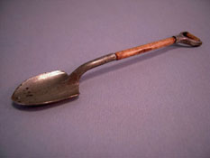 Dollhouse Miniature Sap Spoon by Sir Thomas Thumb 
